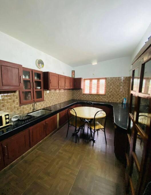 Ibiza Wonderland , Meppadi Wayanad Vila Exterior foto